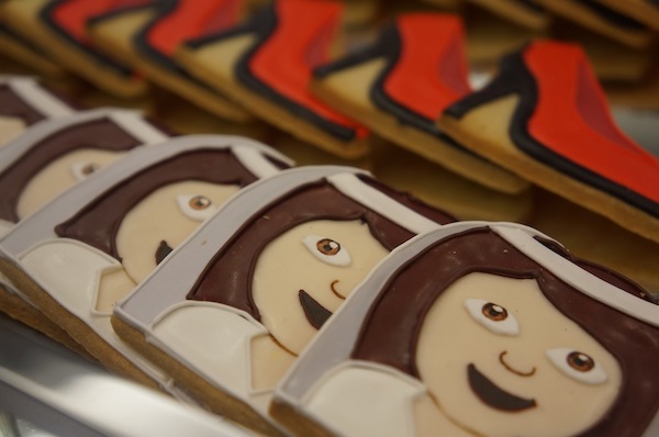 Bride Emoji Cookies